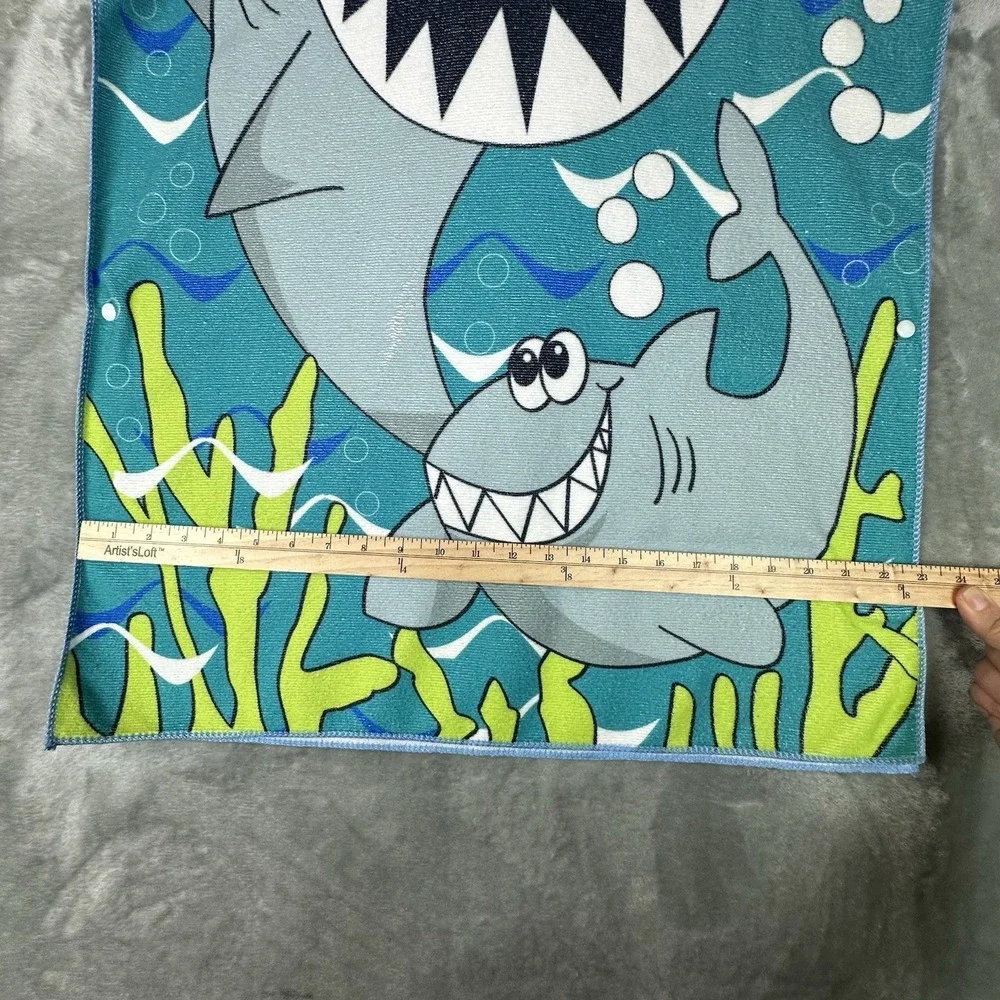 Kids Shark Hooded Beach Towel Pool Bath Towel Soft Absorbent Poncho